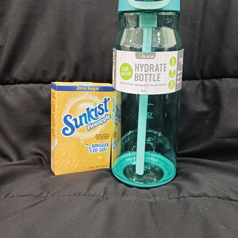 Reduce Hydrate Bottle with  Sunkist Pineapple  Flavor Packs